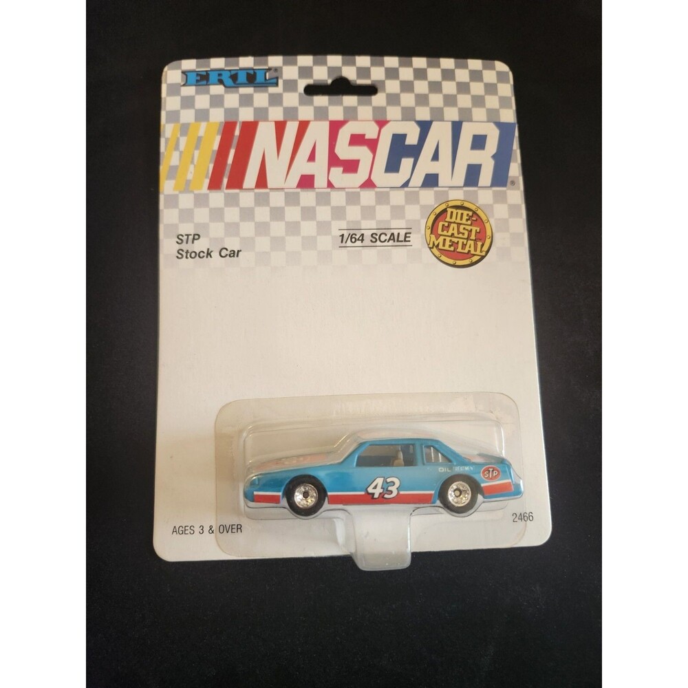 ERTL #43 Diecast STP Stock Car 1:64 Scale 1990 2466-7HAP